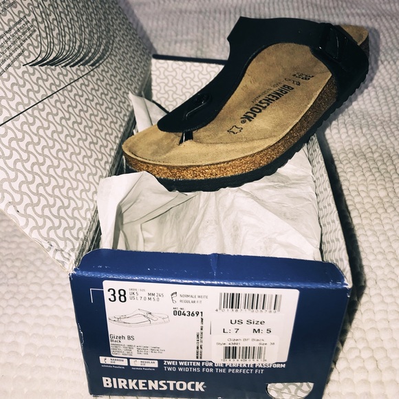Birkenstock Gizeh Thong Sandals Black - Picture 4 of 5